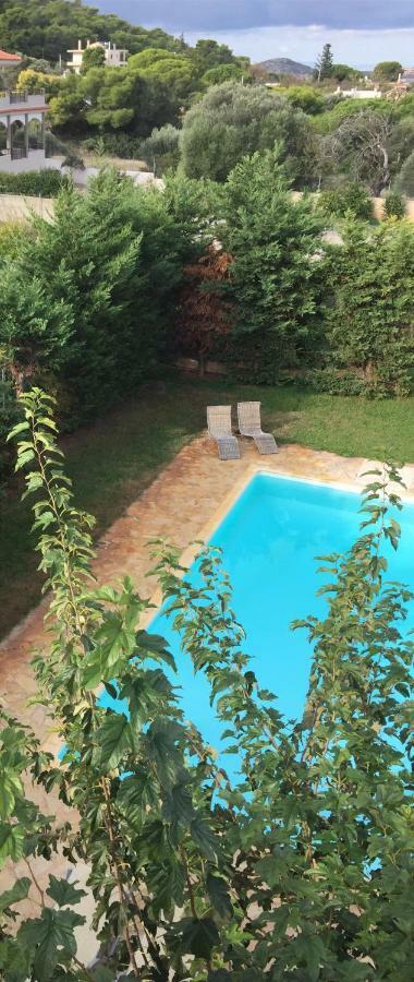 Villa Relaxing With Swimming Pool And Garden